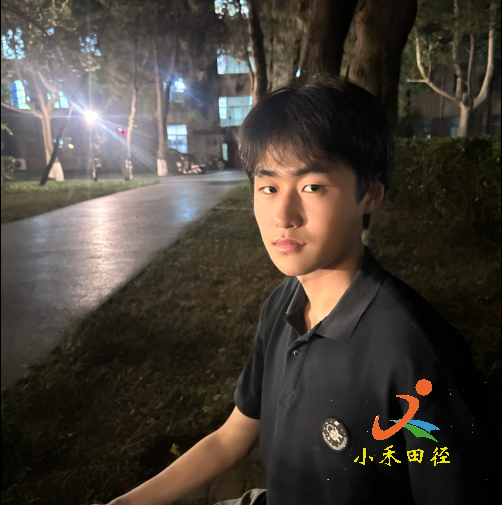 高奕博教练